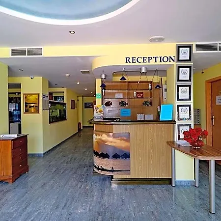 Bora Bora Hotel