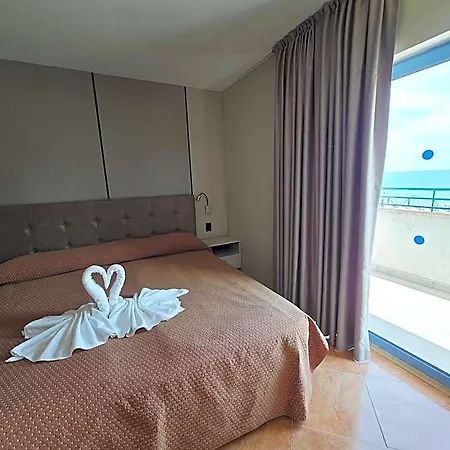 Hotel Bora Bora 3*